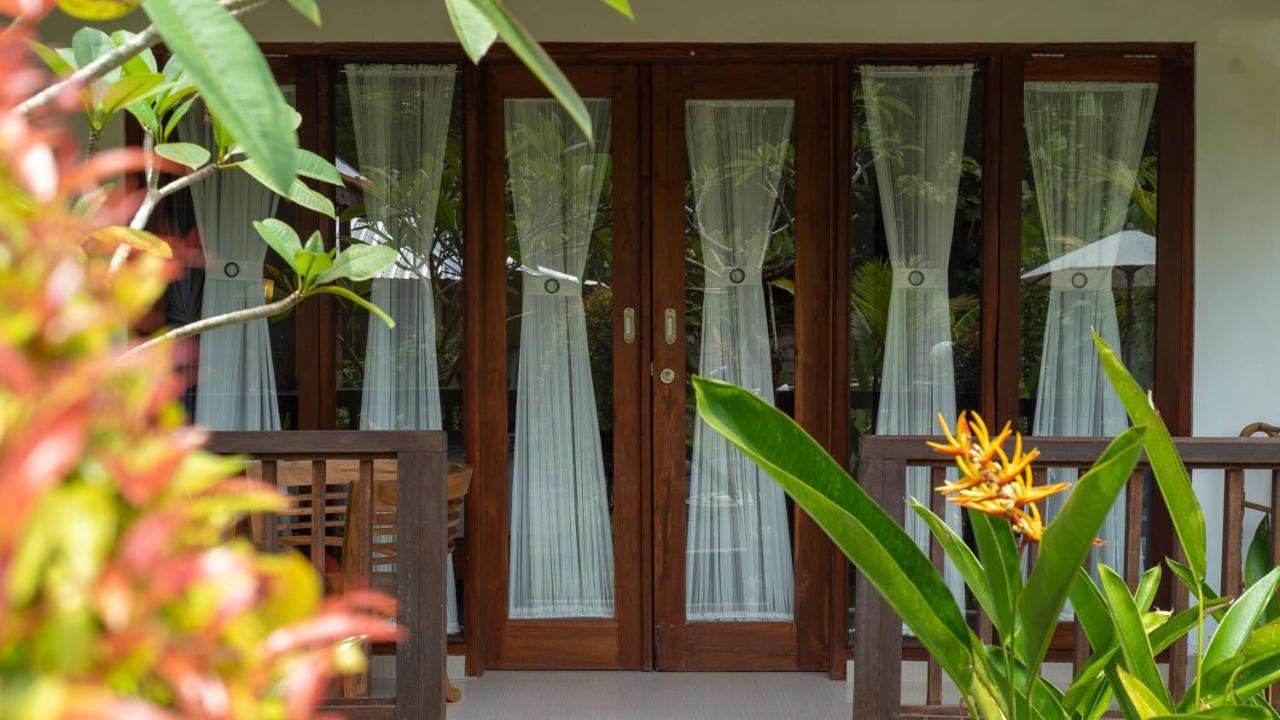 Sindhu Mesari Bungalow Toyapakeh Exteriör bild