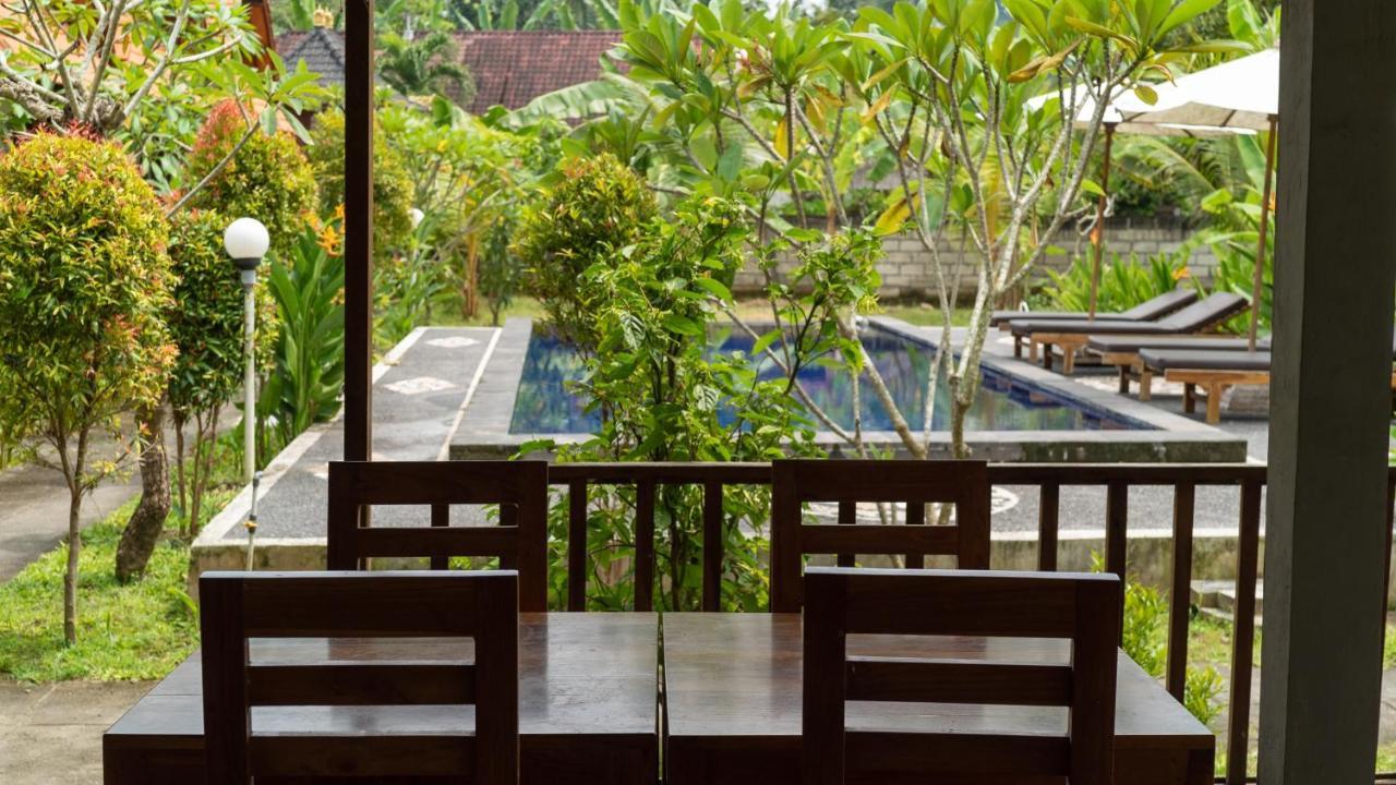 Sindhu Mesari Bungalow Toyapakeh Exteriör bild